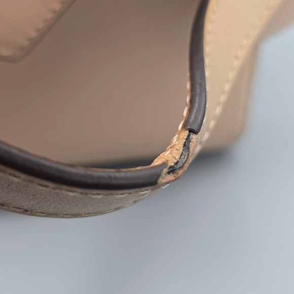 MICHEAL KORS Pink Cynthia Handbag - Picture 6 of 6